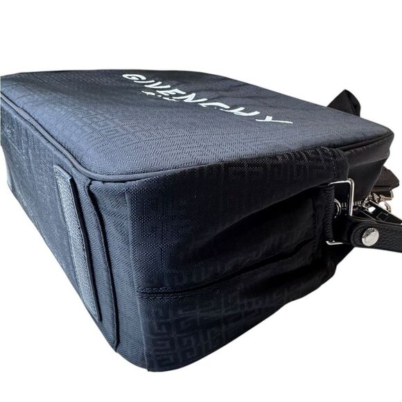 NWT Givenchy Diaper Bag - Picture 8 of 12